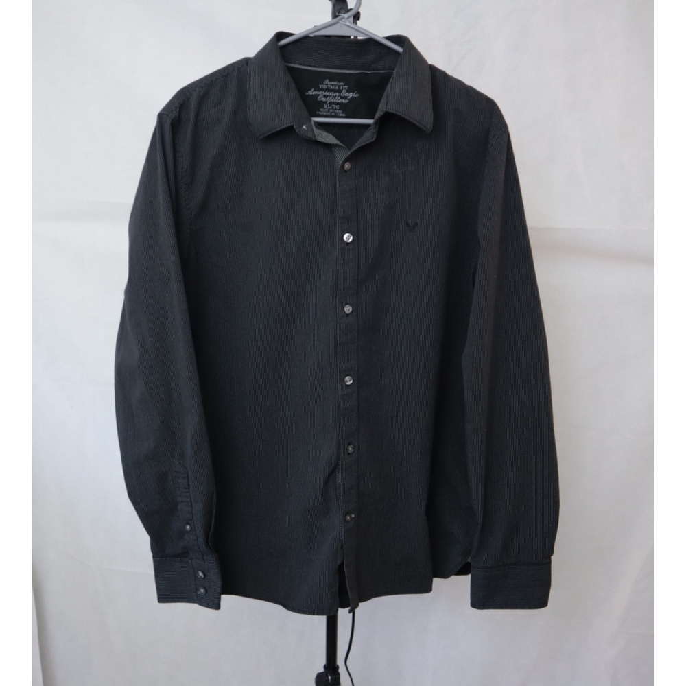 American eagle button down